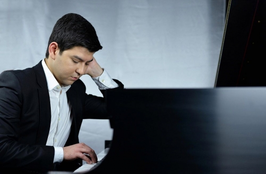 Klavírista Behzod Abduraimov