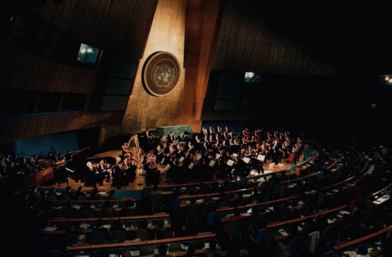 A gala concert in the UN headquarters, 14 October 1990