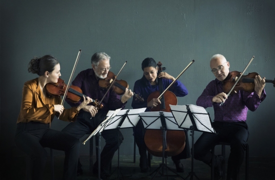 Juilliard Quartet patří mezi neznámější a nejlepší americké komorní soubory vůbec. V letošním roce slaví 75 let od svého založení. V rámci svého evropského turné si „odskočí“ na koncert i do Prahy, kam se velmi těší. Na programu je Smyčcový kvartet F dur zvaný Americký od našeho Antonína Dvořáka.