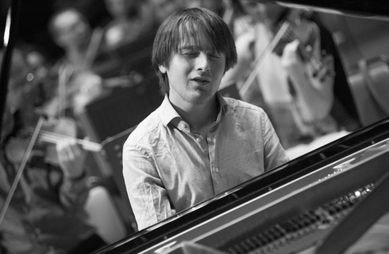 The second Suntory Hall concert and the concerts in Nagoya and Hamamatsu featured Daniil Trifonov, a young, likeable and hugely talented Russian pianist.